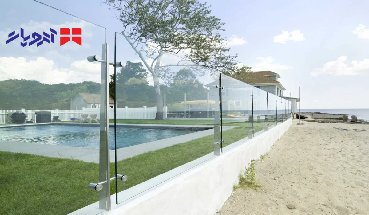 نکات استفاده از نرده شیشه ای